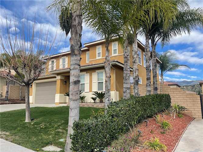3991 Alpine Fir Ct, San Bernardino, CA 92407