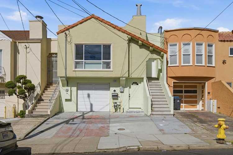 152 W Moltke St, Daly City, CA 94014