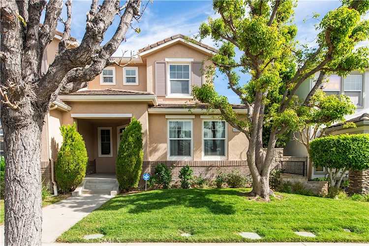 11468 Autumn Glen Ct, Porter Ranch, CA 91326