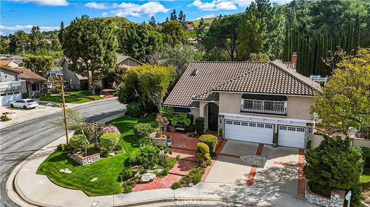 980 S Rutgers Circle, Anaheim Hills, CA 92807