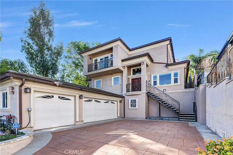 810 Mooney Dr, Monterey Park, CA 91755