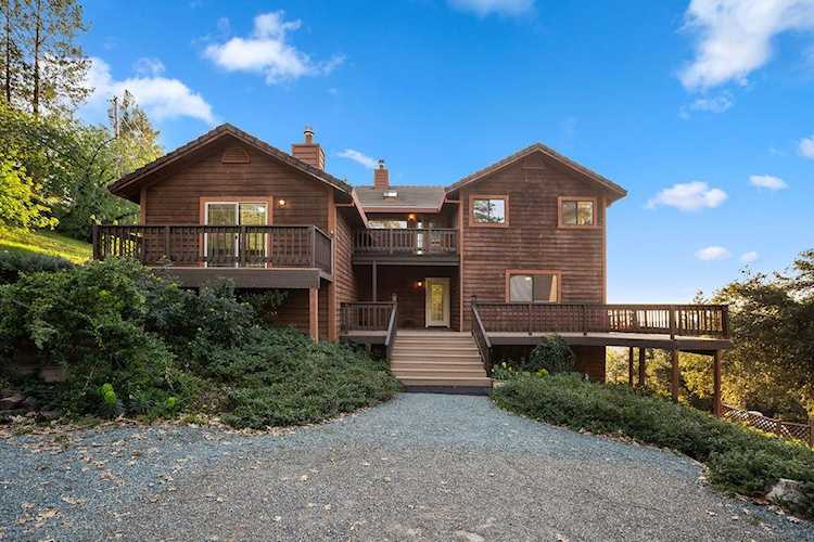 3000 Espina Loma Drive, Camino, CA 95709