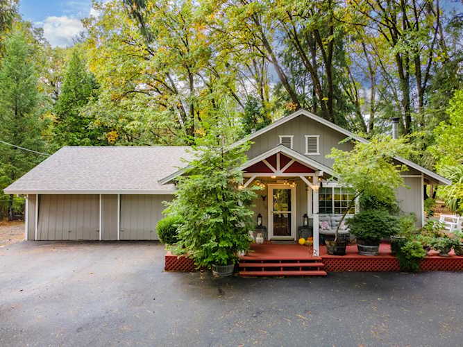 25681 Foresthill Road, Foresthill, CA 95631