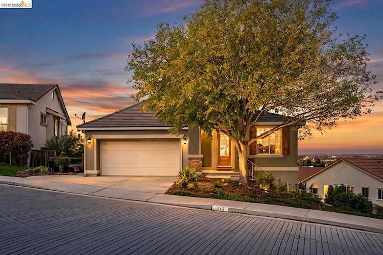 115 Delta Vista Ln, Pittsburg, CA 94565-4316