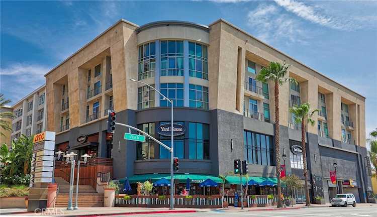 250 N First St #326, Burbank, CA 91502