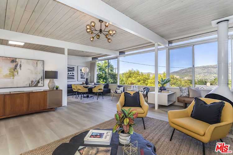 8554 Day St, Sunland, CA 91040