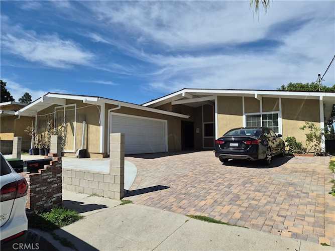 12647 Terra Bella, Pacoima, CA 91331