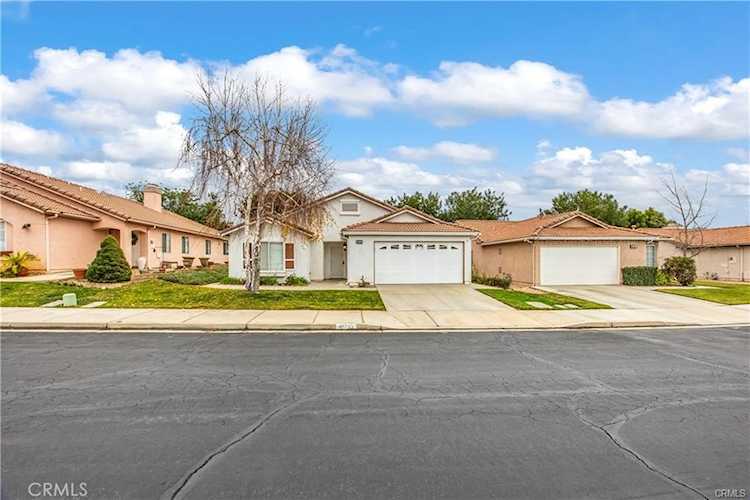40793 Caballero, Cherry Valley, CA 92223