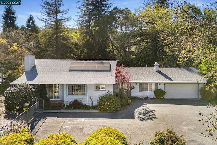 3800 Alhambra Way, Martinez, CA 94553