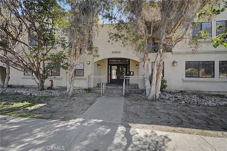 10894 Olinda St #109, Sun Valley, CA 91352