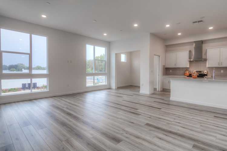 427 6th Street, West Sacramento, CA 95605