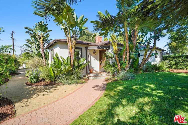 11593 Kling St, Valley Village, CA 91602