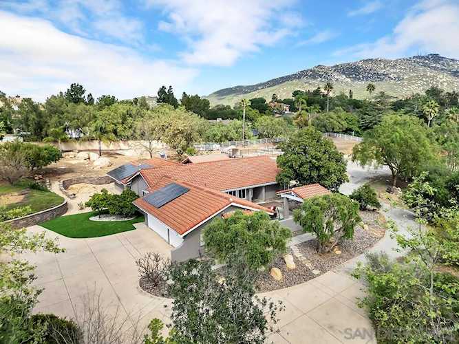 14930 Eastvale Road, Poway, CA 92064