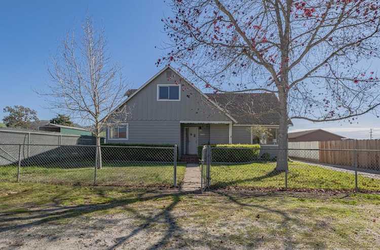 757 Middlefield Rd, Salinas, CA 93906