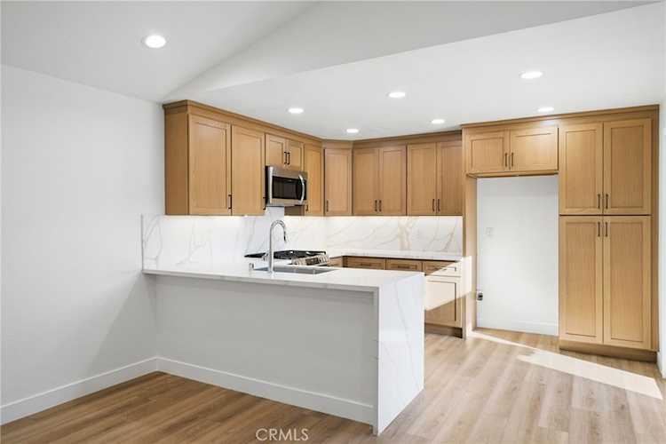 17333 Brookhurst #B7, Fountain Valley, CA 92708