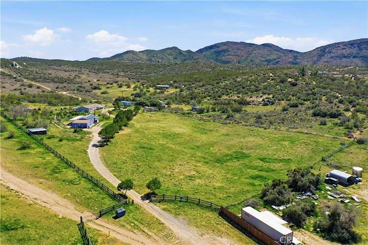 53985 Robin, Aguanga, CA 92536