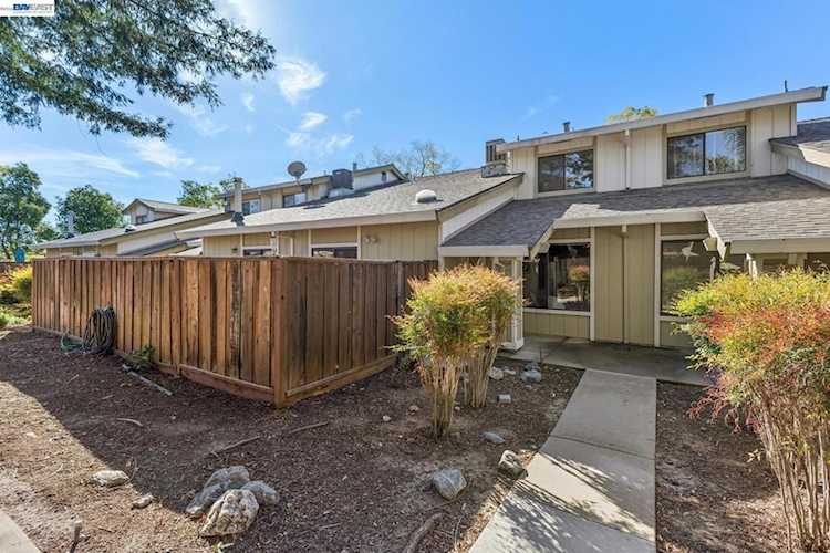 607 Morgan Cmn, Livermore, CA 94551