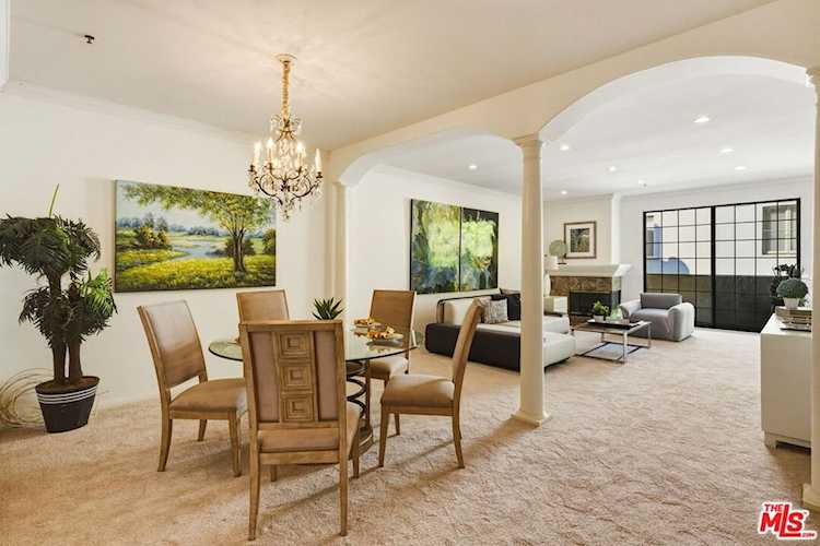 930 N Doheny Dr #308, West Hollywood, CA 90069