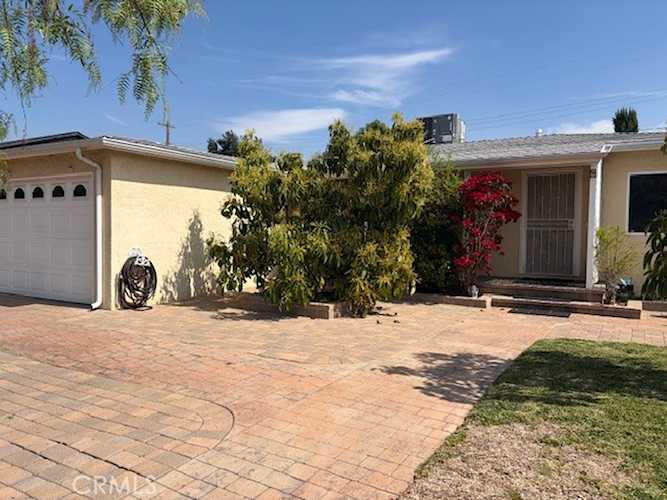 8838 Murietta, Panorama City, CA 91402