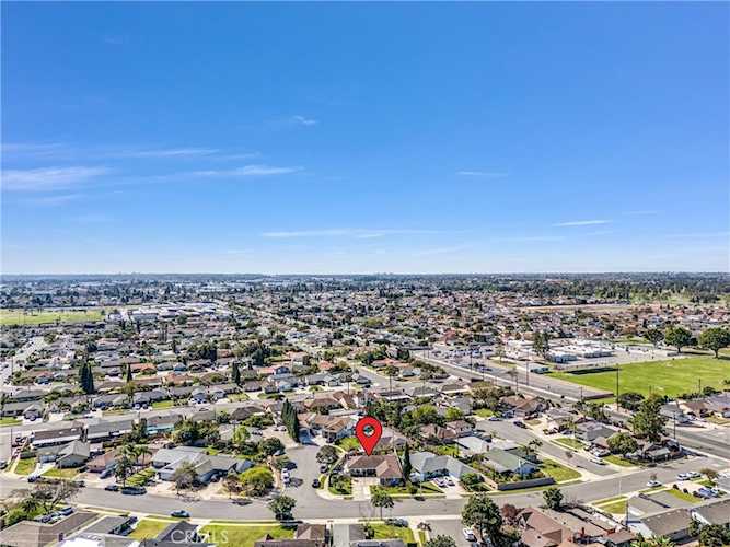 11584 Rosemary Ave, Fountain Valley, CA 92708