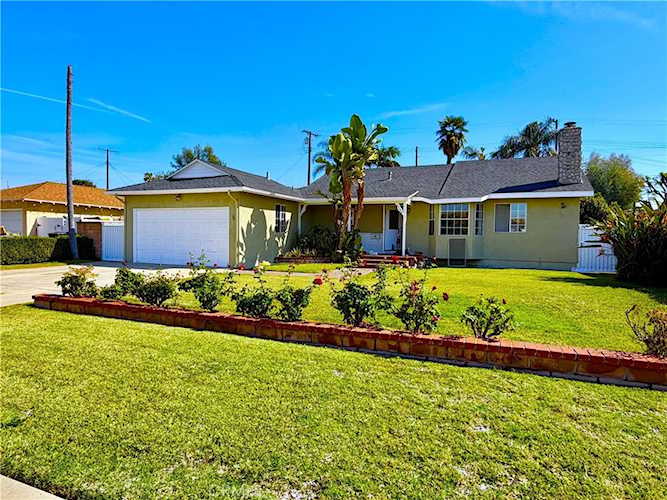 1106 S Serenade, West Covina, CA 91790