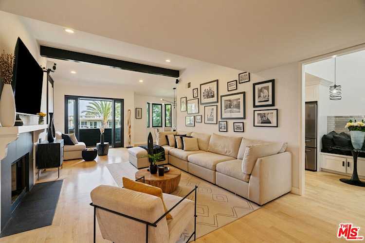 4600 Via Dolce #301, Marina Del Rey, CA 90292