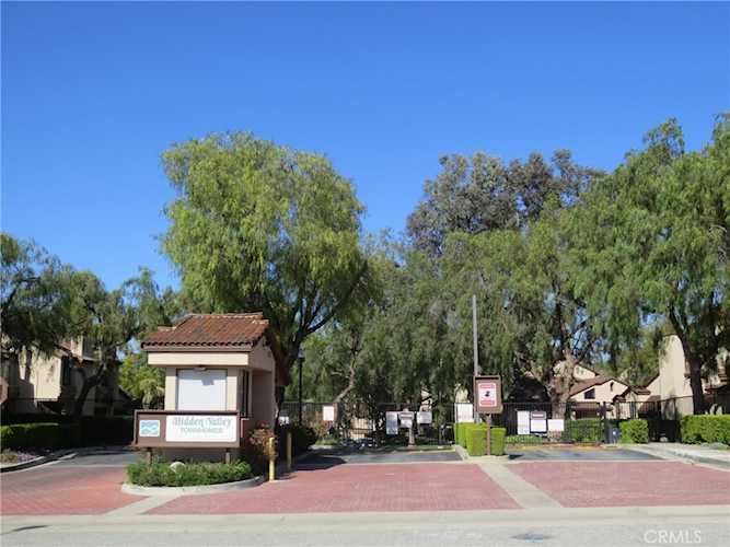 17 Rock Cliff Place, Phillips Ranch, CA 91766