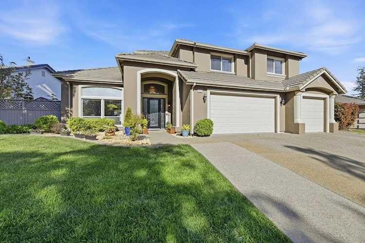 5326 Flyway Drive, Fair Oaks, CA 95628