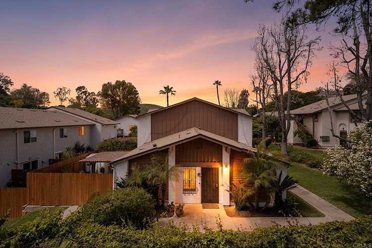 6632 Bell Bluff Ave #B, San Carlos, CA 92119