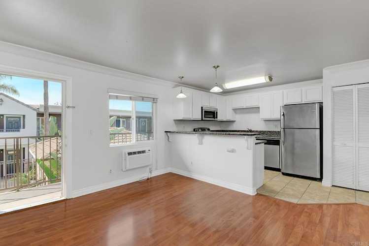 800 N Mollison Ave #36, El Cajon, CA 92021