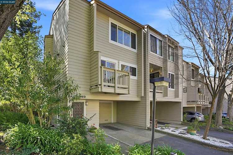 460 Woodminster Drive, Moraga, CA 94556-2319