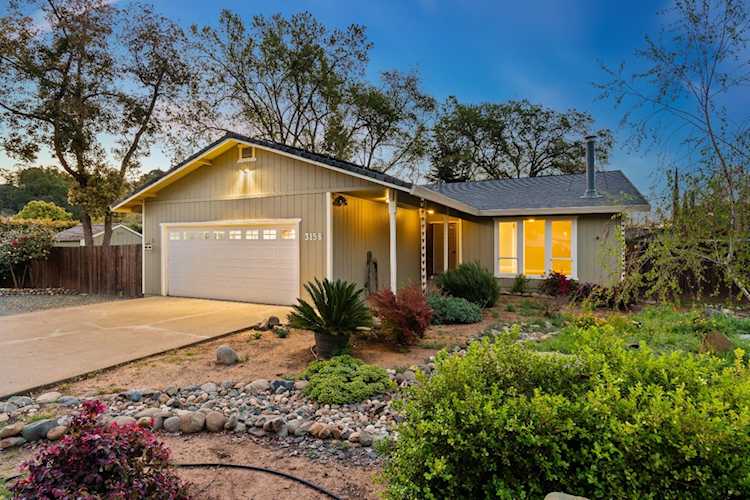 3158 Oxford Road, Cameron Park, CA 95682
