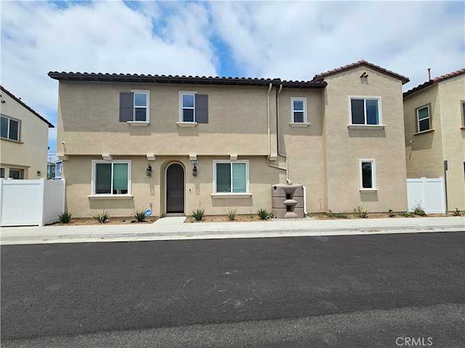 1340 Plaza Del Amo, Torrance, CA 90501