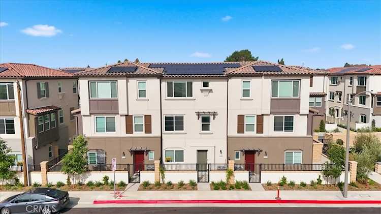 9318 Via Azul, Pico Rivera, CA 90660