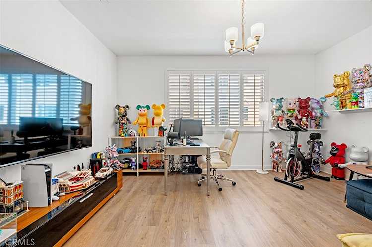 2827 Lily Ln, El Monte, CA 91733