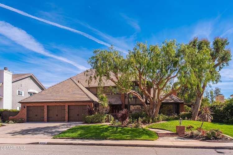 6114 Edinburgh Ct, Agoura Hills, CA 91301