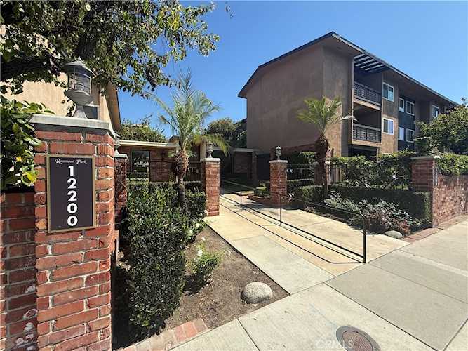 12200 Montecito Rd #D221, Seal Beach, CA 90740