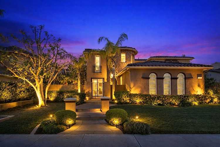 8176 E Bailey Way, Anaheim Hills, CA 92808