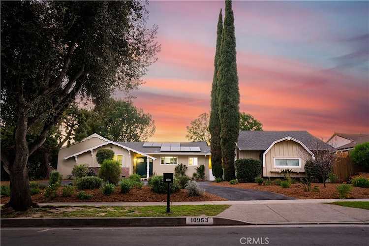 10953 Darby Ave, Porter Ranch, CA 91326