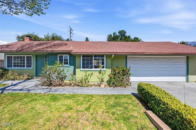 1215 Birch St, Santa Paula, CA 93060