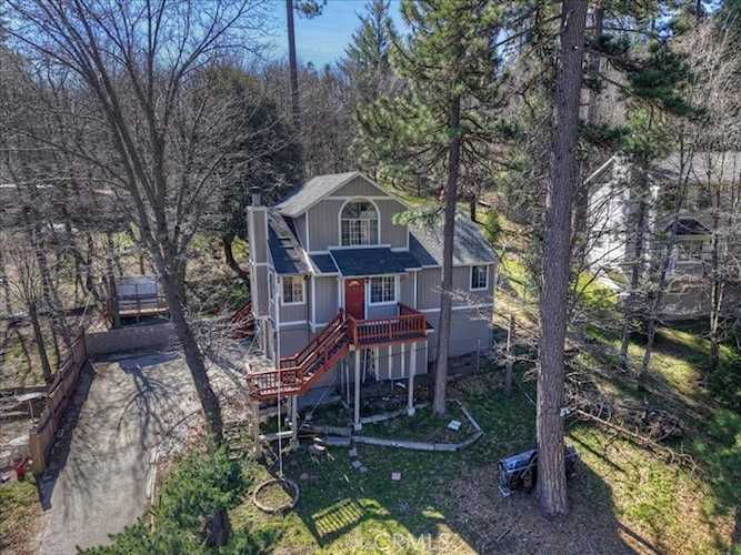 22547 Waters, Crestline, CA 92325