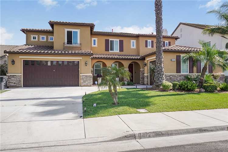 8072 River Bluffs, Eastvale, CA 92880