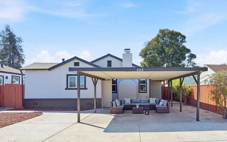 429 Daisy Ln, East Palo Alto, CA 94303
