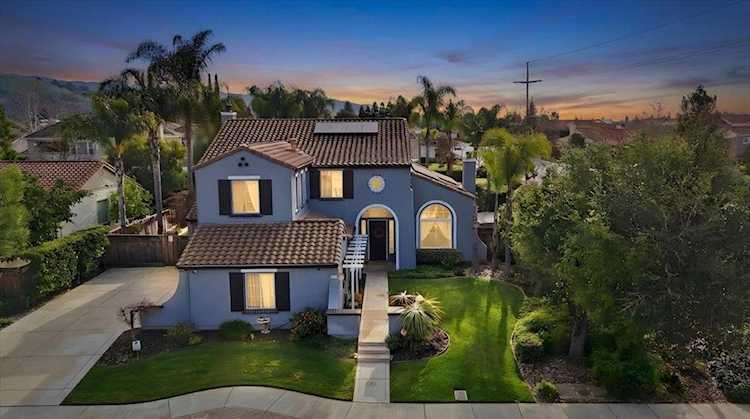 1506 Morning Star Dr, Morgan Hill, CA 95037