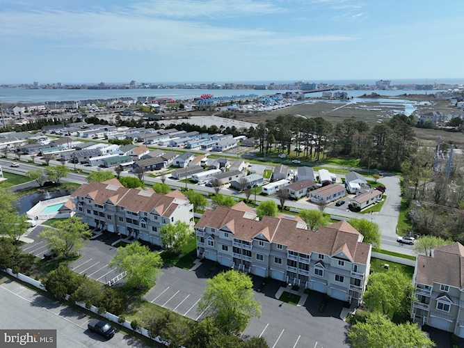 Sailors Watch Real Estate for Sale - 9823 Golf Course Rd #7 in Ocean City Photo 1