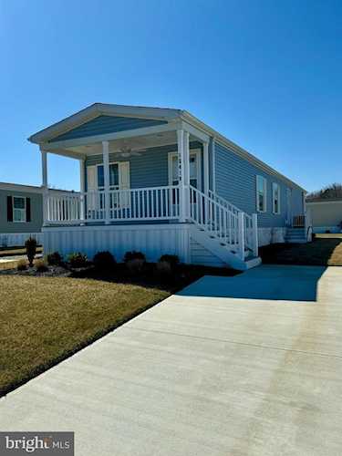  Real Estate for Sale - 12427 Beach Life Ln in Ocean City Photo 1