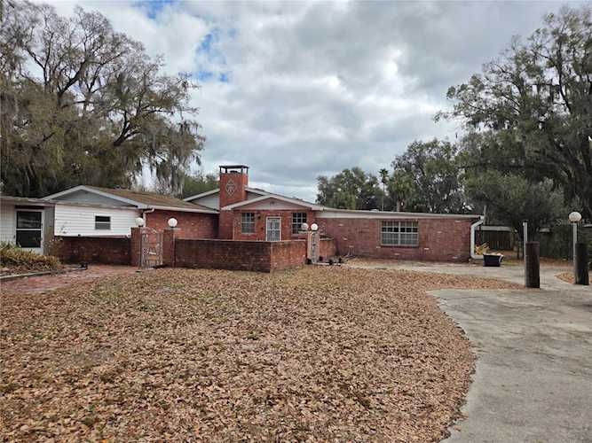 4911 W Sam Allen Rd Plant City, FL 33565 | MLS TB8476879