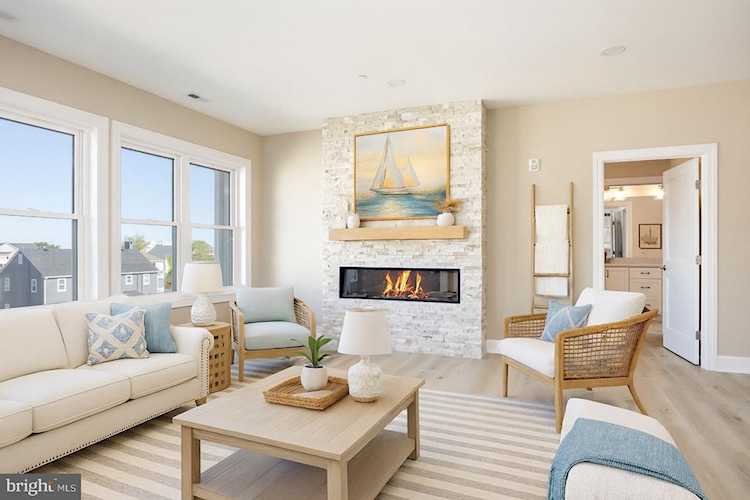 Son Rays Villas Real Estate for Sale - 1505 Saint Louis Ave #301 in Ocean City Photo 1