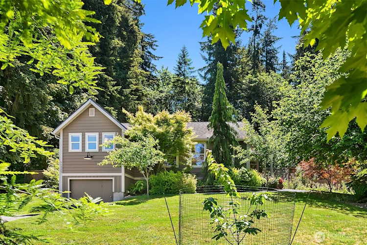 11323 E Riverside Dr Bothell, WA 98011 | MLS® 2533589
