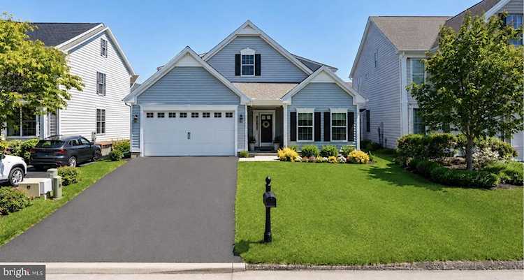 Real Estate for Sale - 12159 Snug Harbor Rd in Berlin Photo 1